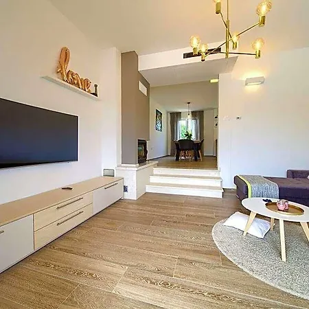 Otel Gardena Comfortable Krk Town