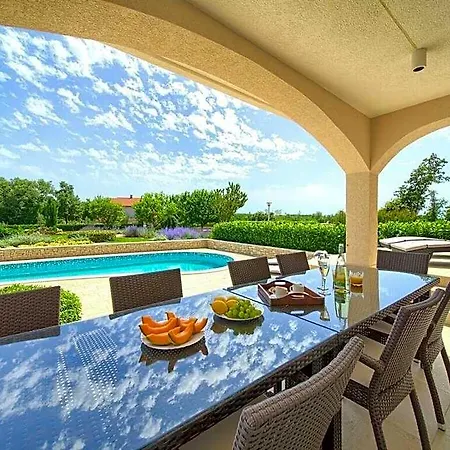 Gardena Comfortable 3* Krk Town